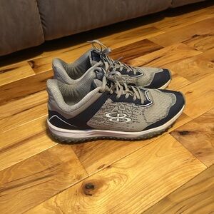 Men’s Boombah turf shoes